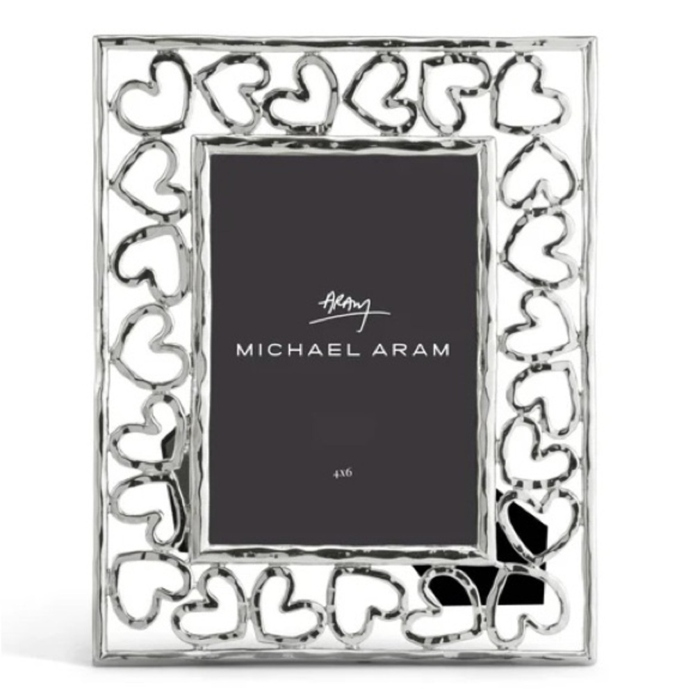 Michael Aram Silver Nickelplate Heart Motif 4 x 6 Picture Frame